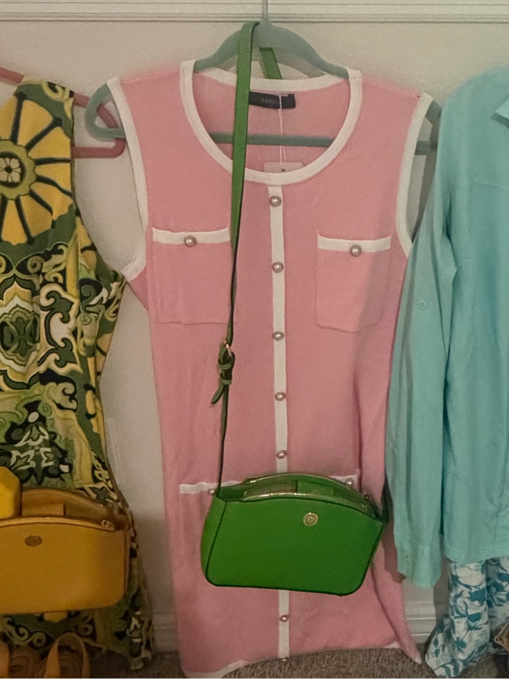 Sleeveless “Palm Beach Pink” Contrast-Trim Shift Dress - Picture 7 of 7